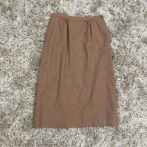 Pendleton Tan 100% Virgin Wool Skirt| POCKETS|Made in Portland Oregon | Vintage